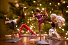 yoga-elf-on-the-shelf